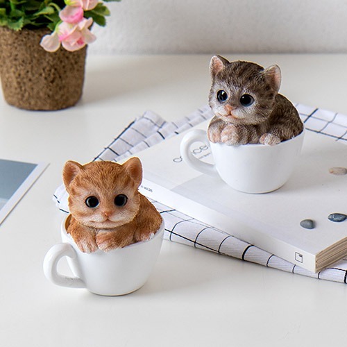 미니 찻잔속에 들어간 고양이들 카페 인테리어 장식 소품